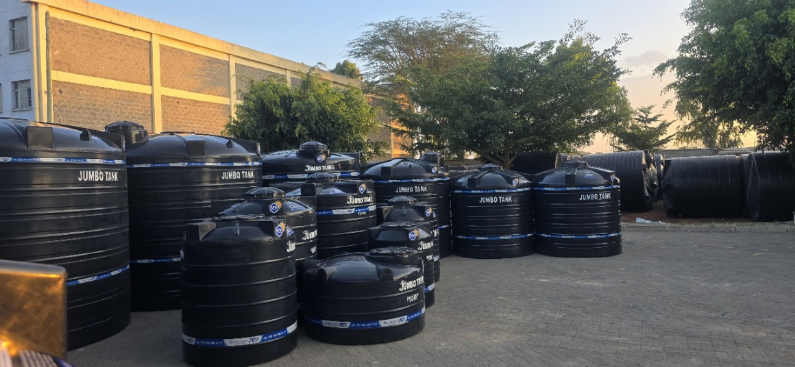 Side View of Jumbo tanks