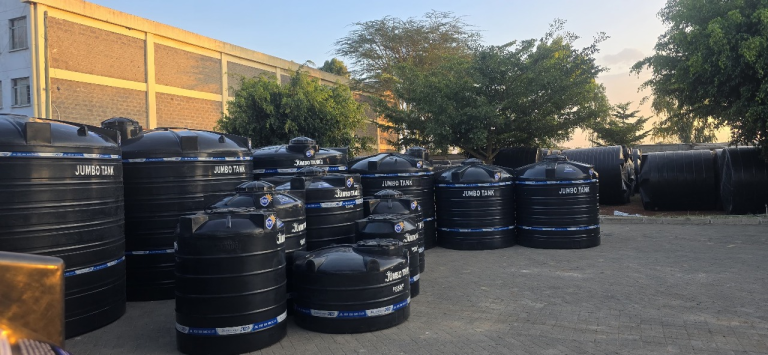 Side View of Jumbo tanks